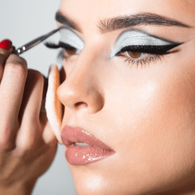 Εκπαίδευση Makeup Artist